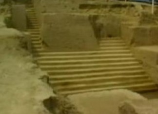 Ancient temples discovered in Peru